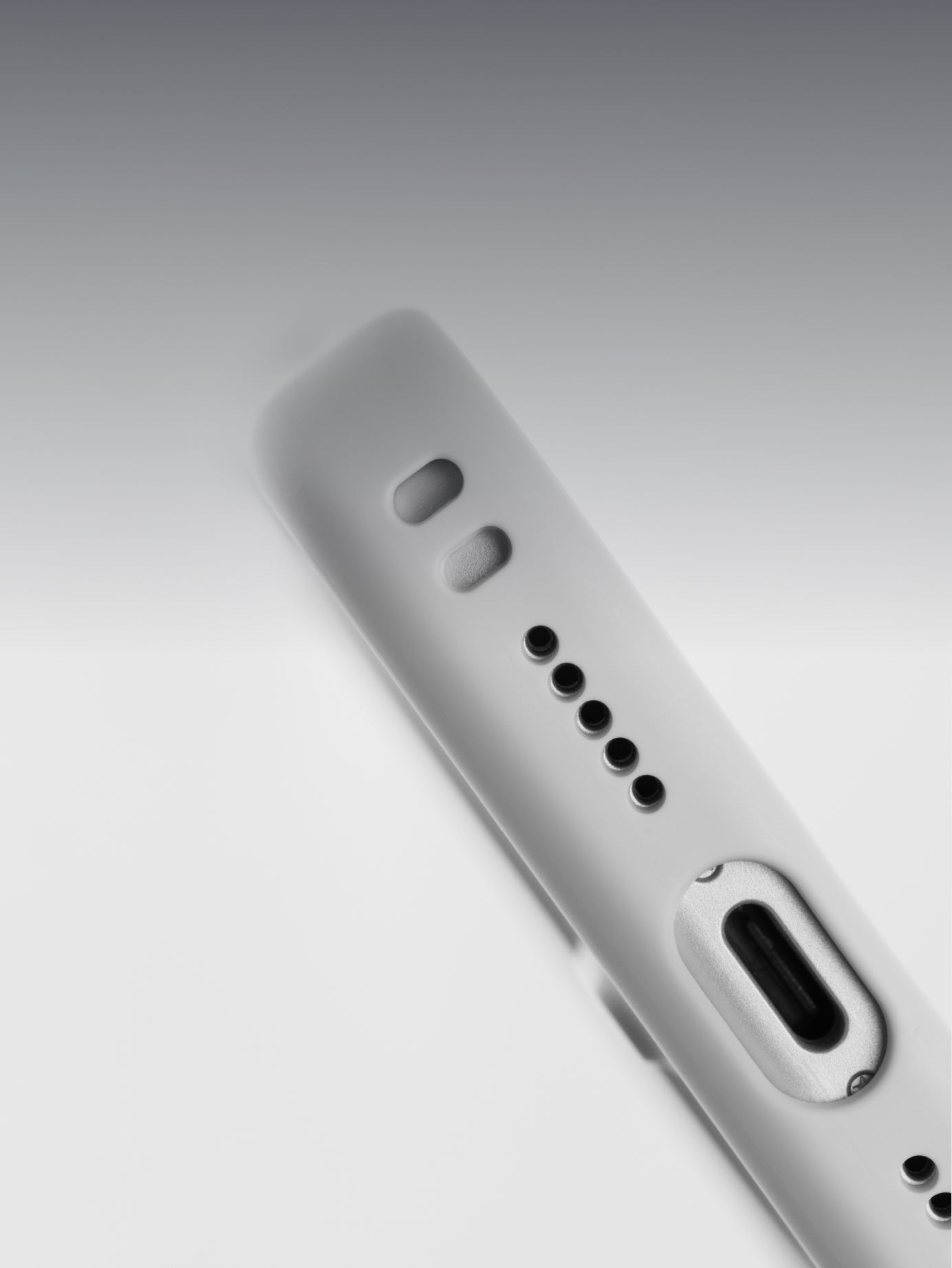 Nova White / iPhone 17