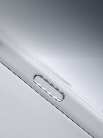Nova White / iPhone 17 Pro Max