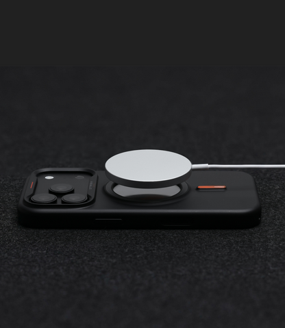 Noir Black / iPhone 18 Pro Max